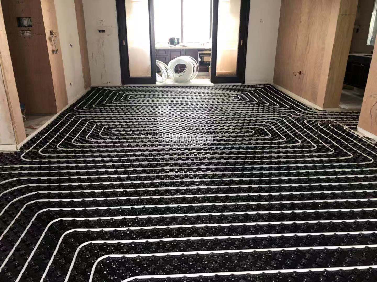 万载地暖供热前需要注意什么